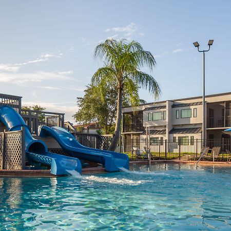 Orbit One Vacation Villas Селебрейшн Экстерьер фото