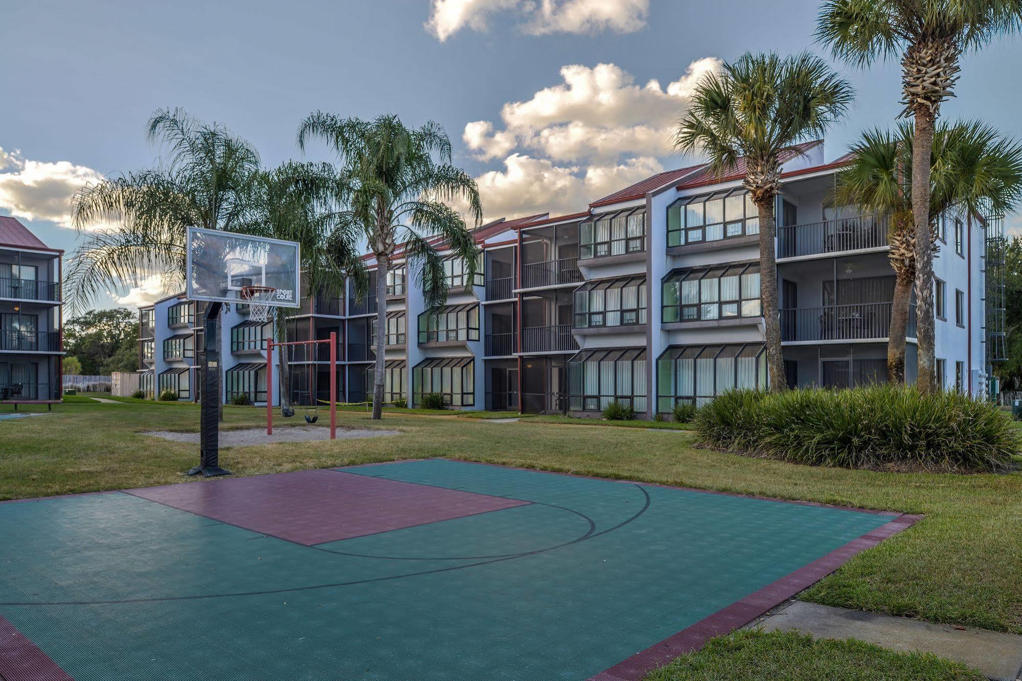 Orbit One Vacation Villas Селебрейшн Экстерьер фото